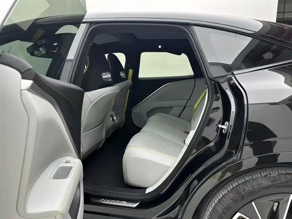Avita 11 2023 HarmonyOS 90-degree Rear-Wheel Drive Version — миниатюра 16
