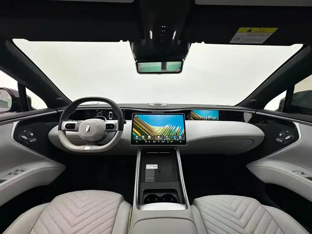 Avita 11 2023 HarmonyOS 90-degree Rear-Wheel Drive Version — миниатюра 17