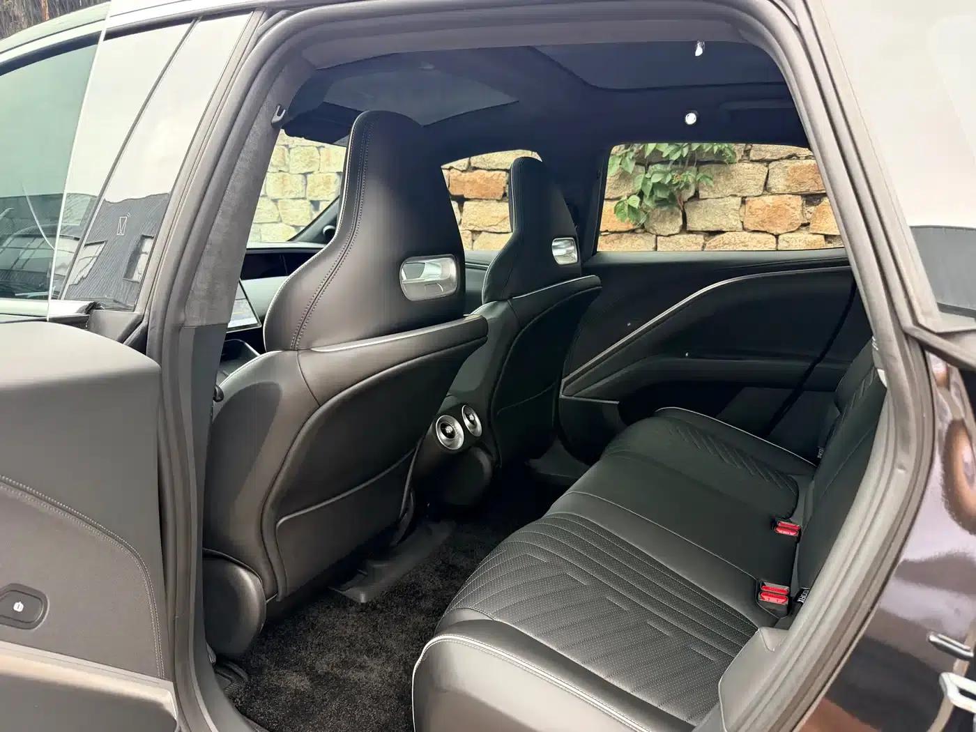 Avita 11 2023 HarmonyOS 90-degree Rear-Wheel Drive Version — миниатюра 6