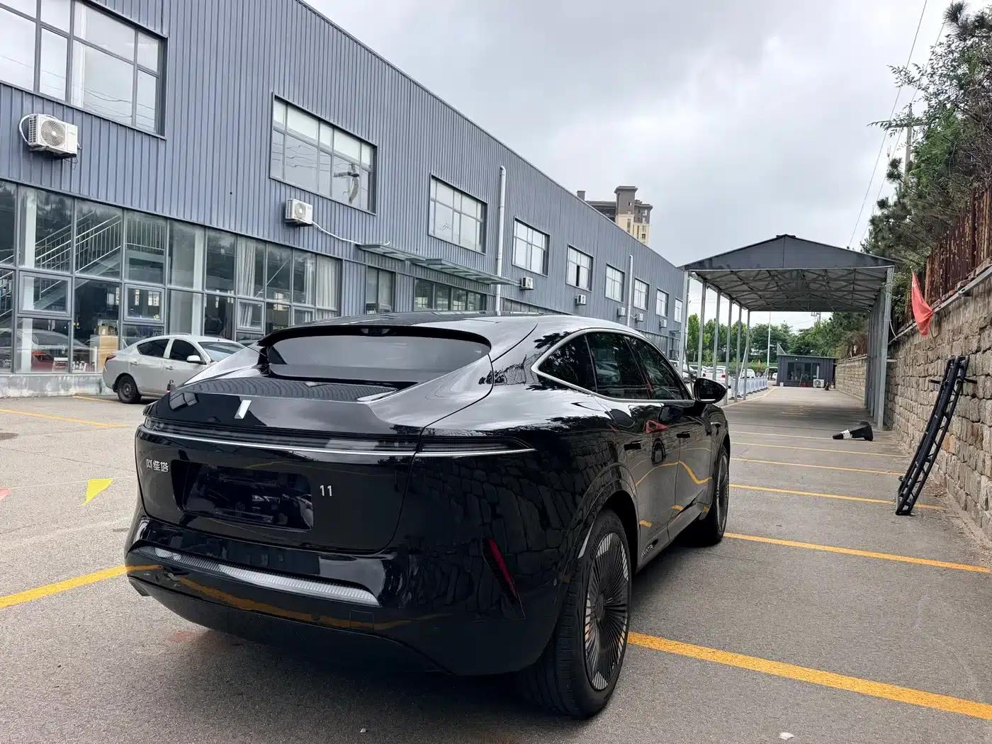 Avita 11 2023 HarmonyOS 90-degree Rear-Wheel Drive Version — миниатюра 9