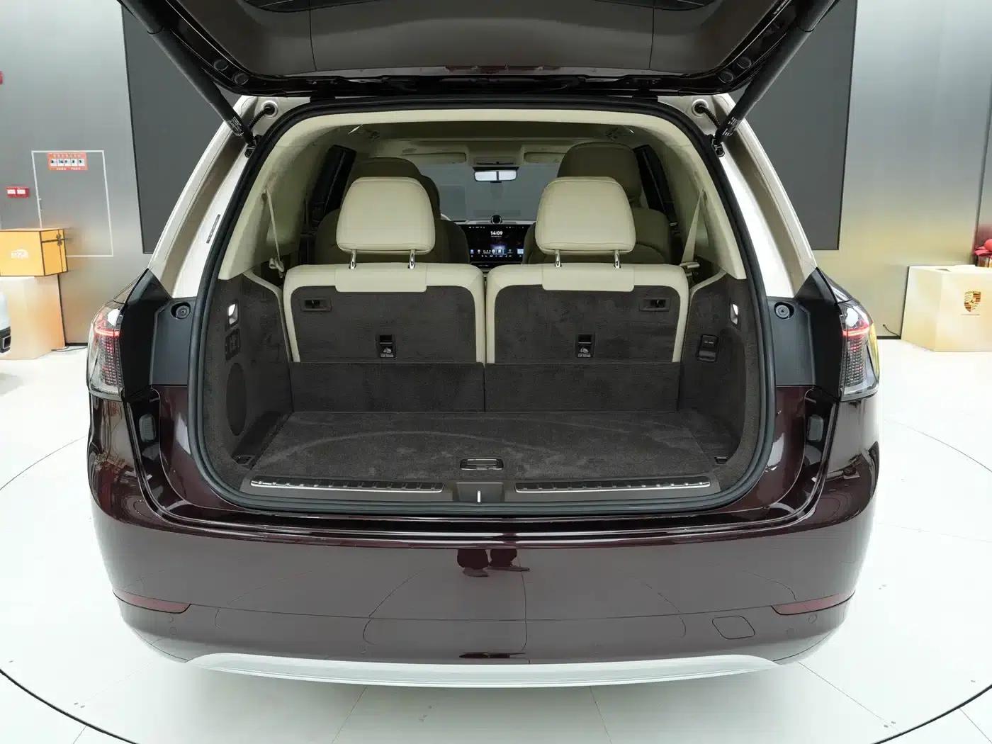 Wenjie M9 2025 Ultra Extended Range Edition 52kWh 6-Seat Version (192-line LiDAR) — миниатюра 23