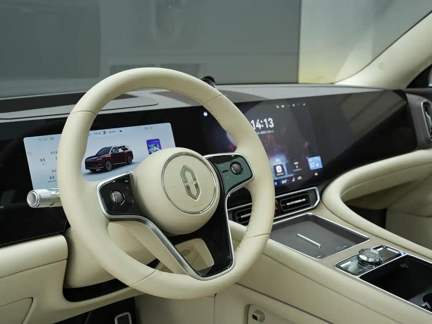 Wenjie M9 2025 Ultra Extended Range Edition 52kWh 6-Seat Version (192-line LiDAR) — миниатюра 7
