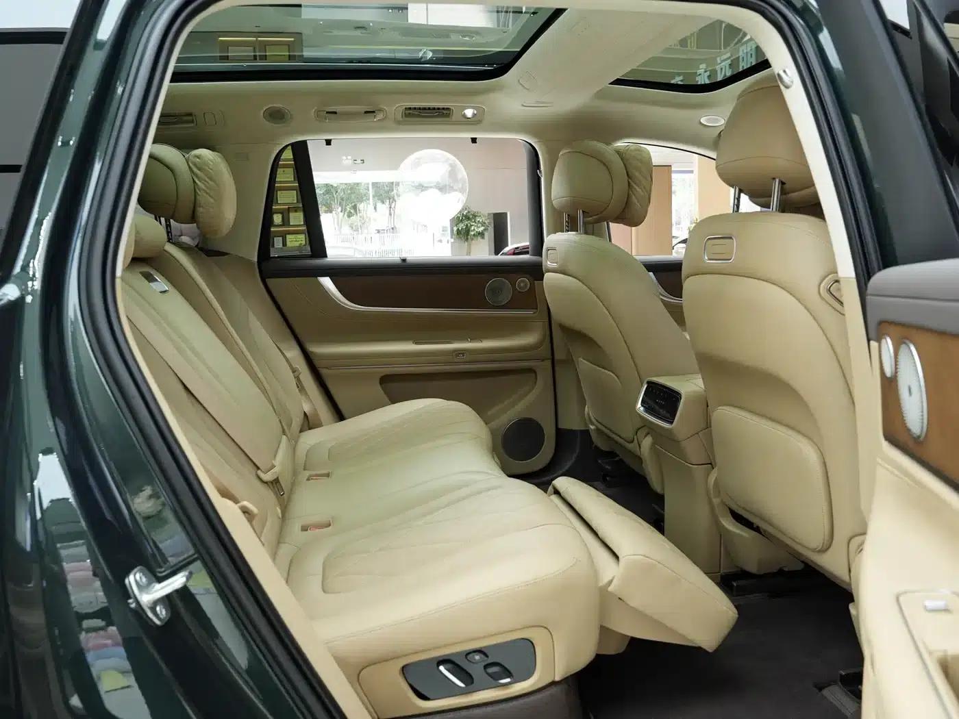 Wenjie M9 2024 Range Extended Ultra Edition 52kWh 5-Seater — миниатюра 13