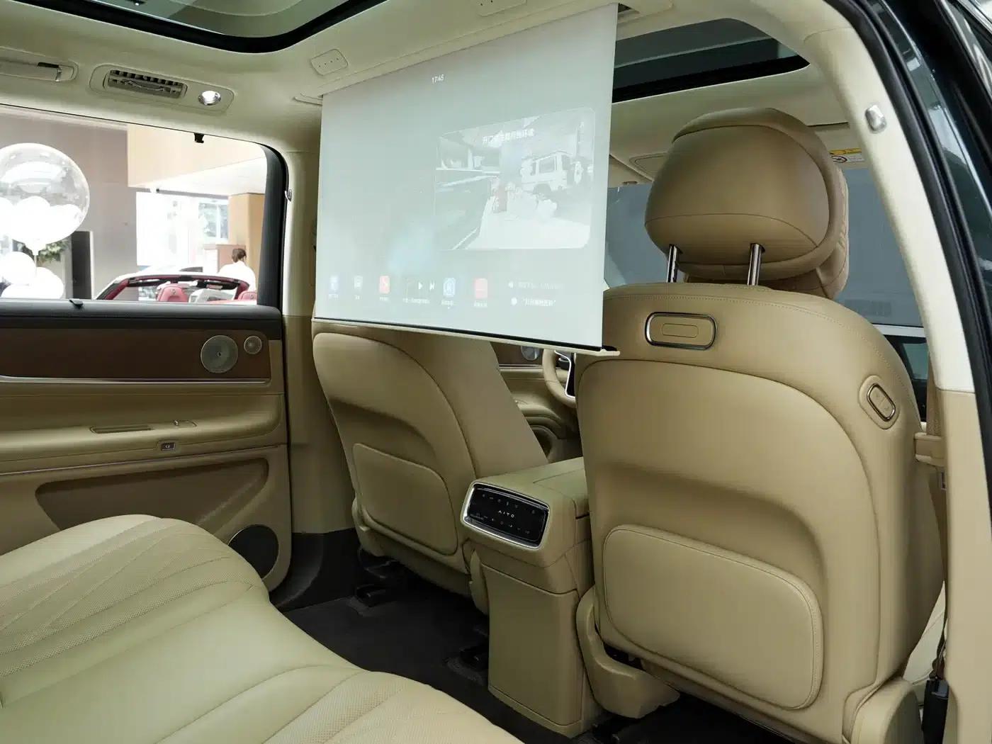 Wenjie M9 2024 Range Extended Ultra Edition 52kWh 5-Seater — миниатюра 14