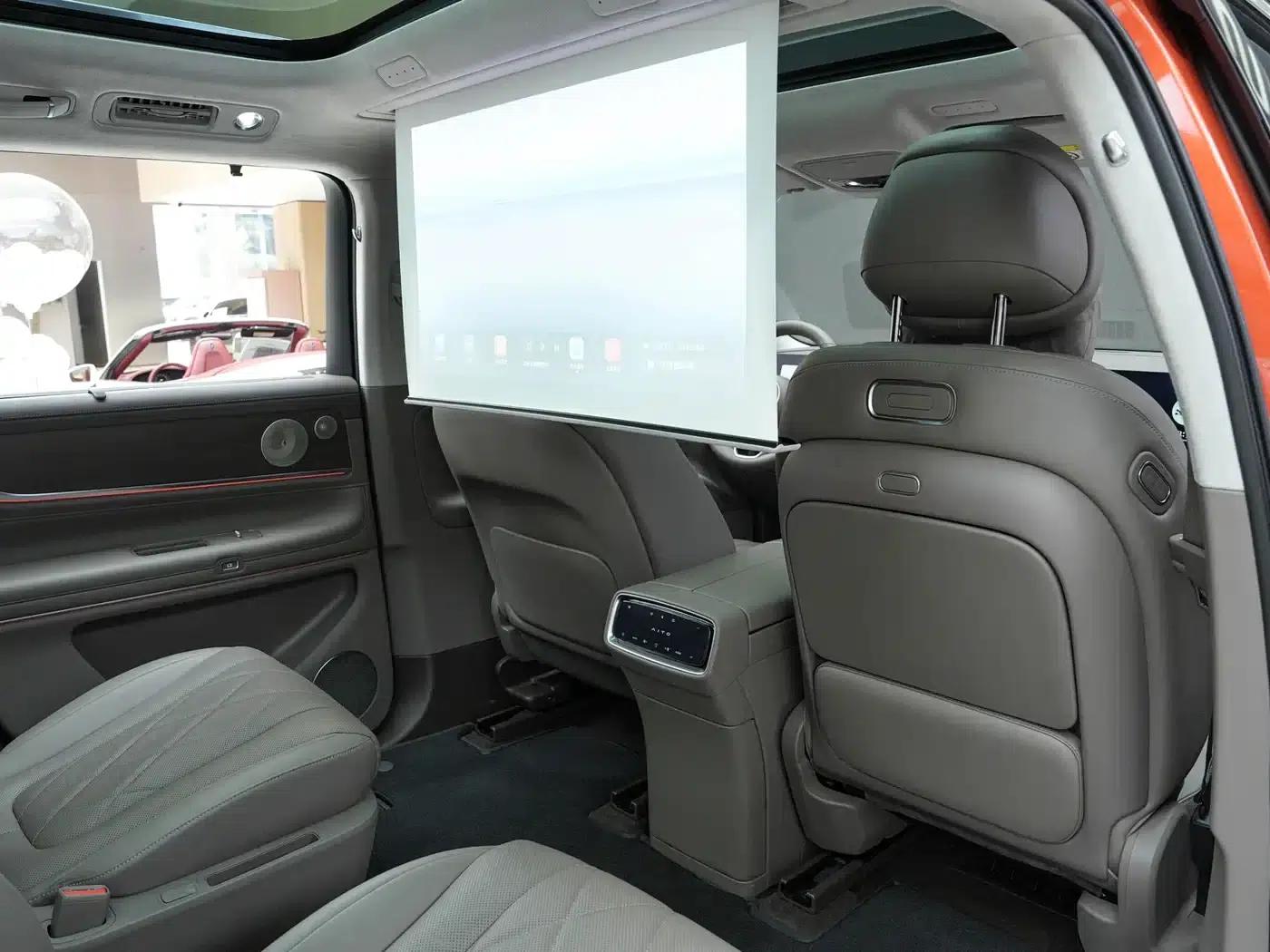 Wenjie M9 2024 Range Extended Ultra Edition 42kWh 6-Seater — миниатюра 14
