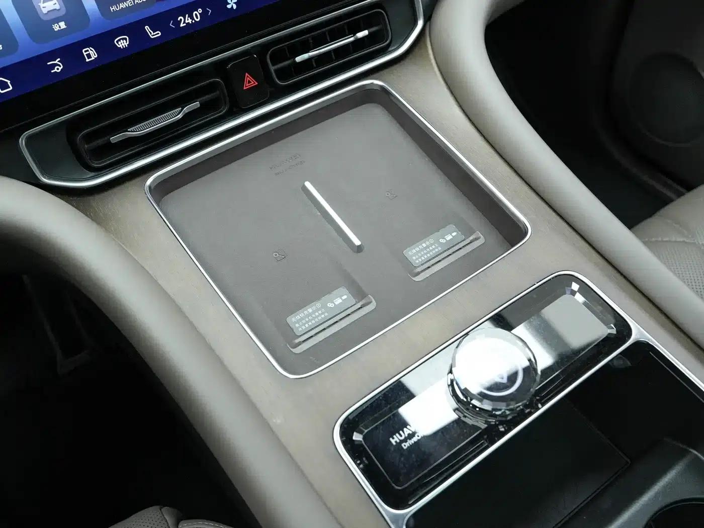 Wenjie M9 2024 Range Extended Ultra Edition 42kWh 6-Seater — миниатюра 10