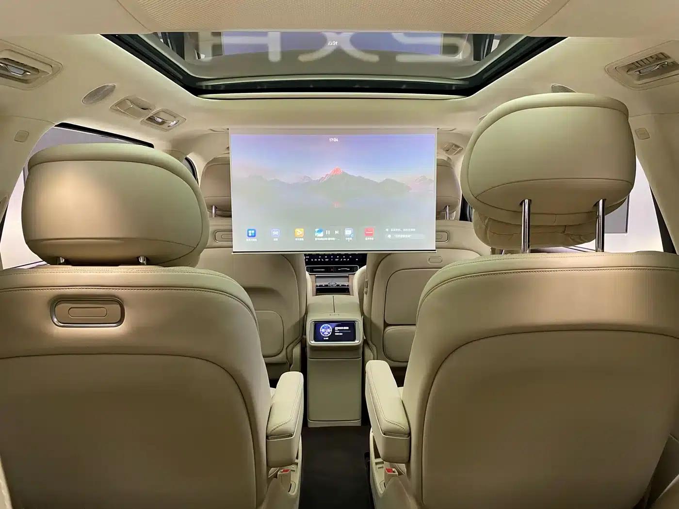 Wenjie M9 2025 Ultra Extended Range Edition (52kWh, 6-seater, 192-line LiDAR) — миниатюра 15