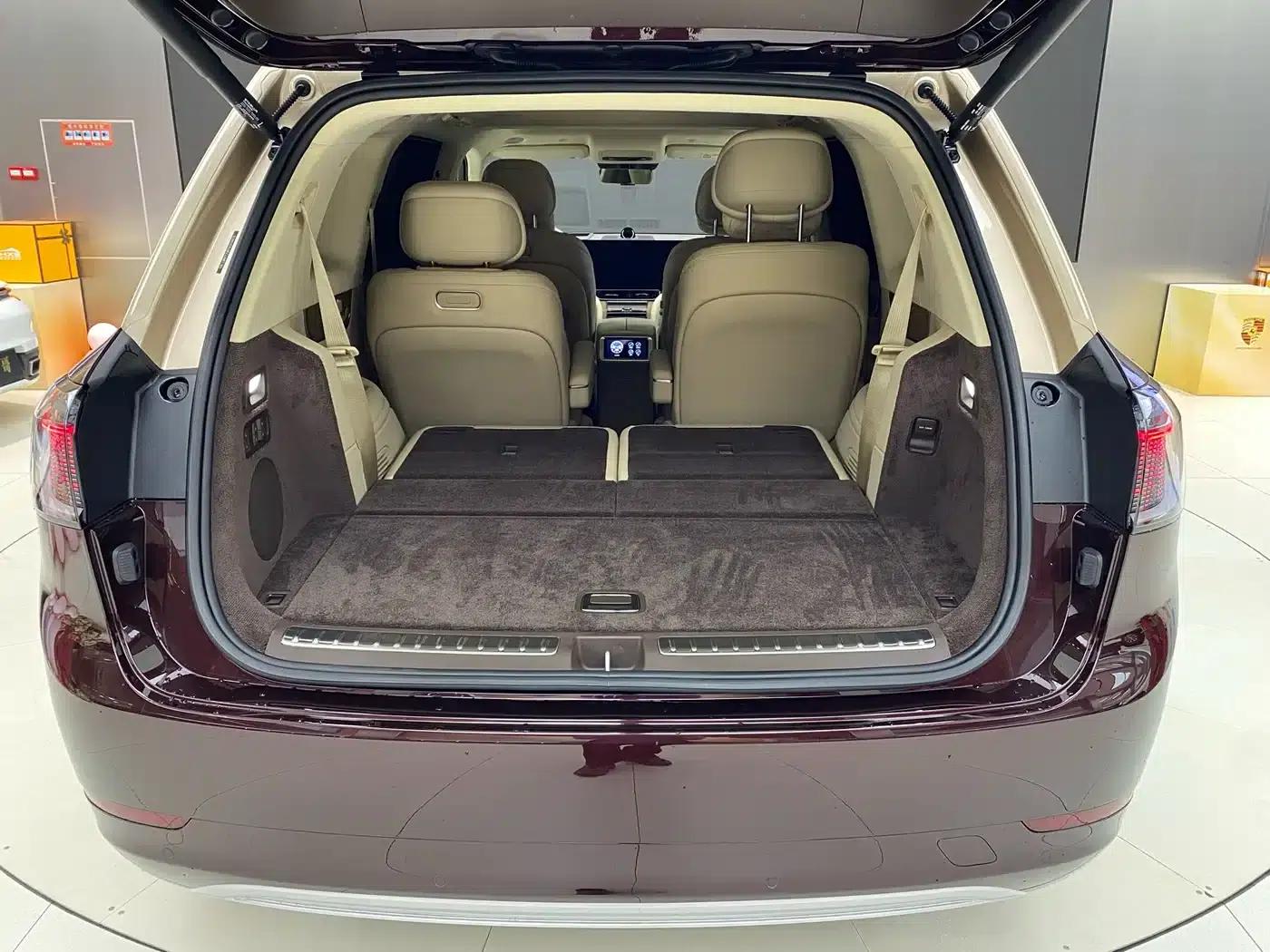 Wenjie M9 2025 Ultra Extended Range Edition (52kWh, 6-seater, 192-line LiDAR) — миниатюра 26