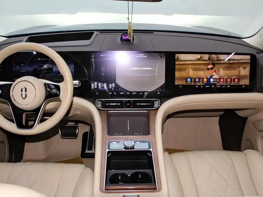 Wenjie M9 2024 Range Extended Ultra Edition 42kWh 6-Seater — миниатюра 13