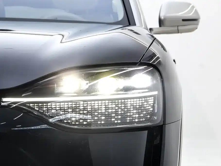 Wenjie M9 2024 Range Extended Ultra Edition 42kWh 6-Seater — миниатюра 9