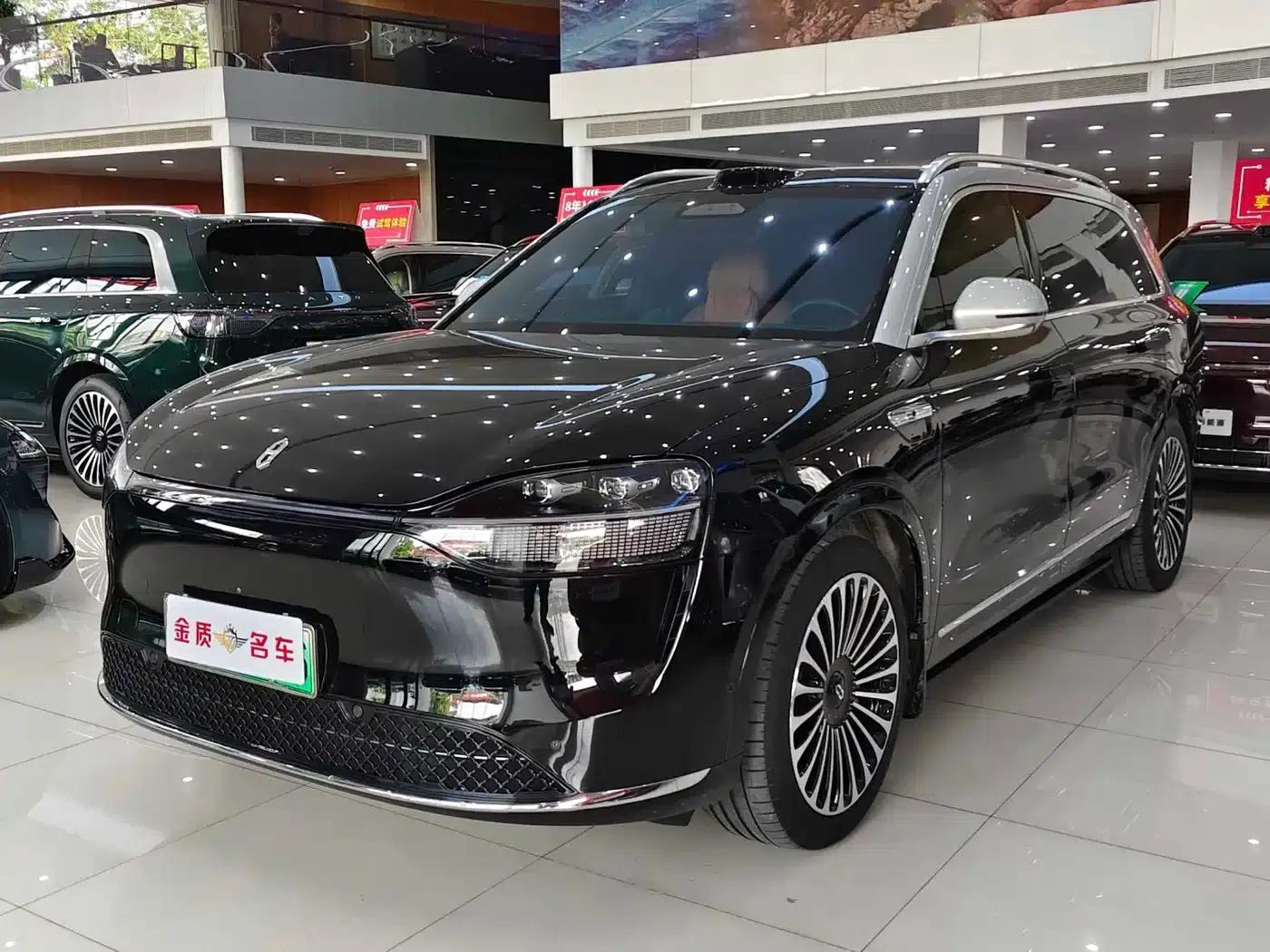 Wenjie M9 2024 Range Extended Max Edition 42kWh 6-Seater — миниатюра 1