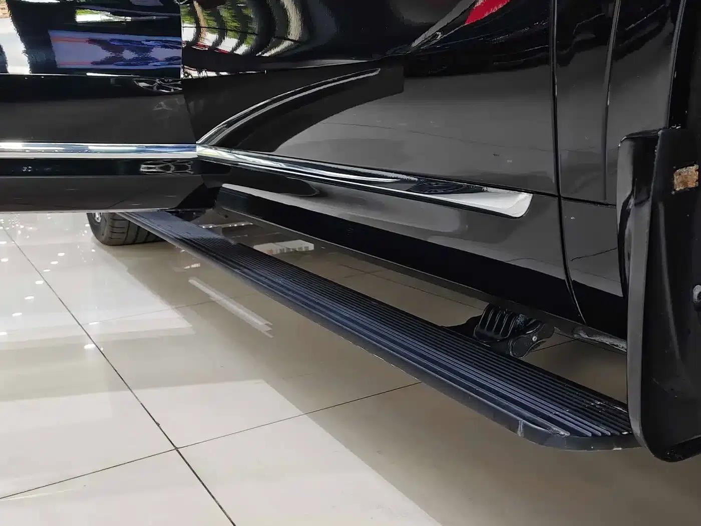 Wenjie M9 2024 Range Extended Max Edition 42kWh 6-Seater — миниатюра 14