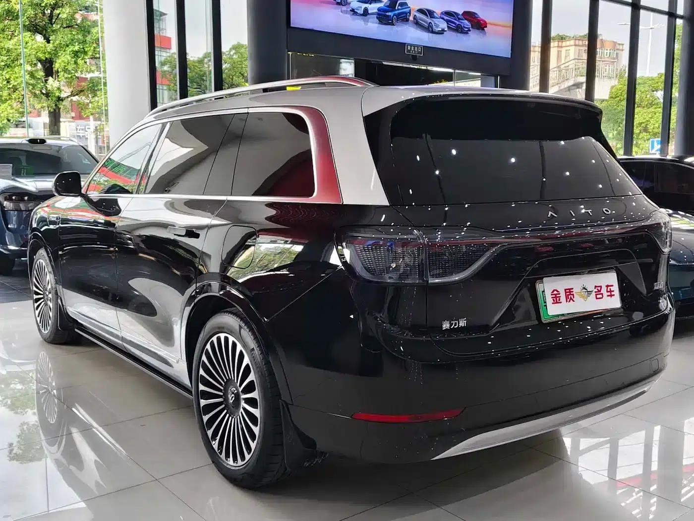 Wenjie M9 2024 Range Extended Max Edition 42kWh 6-Seater — миниатюра 15
