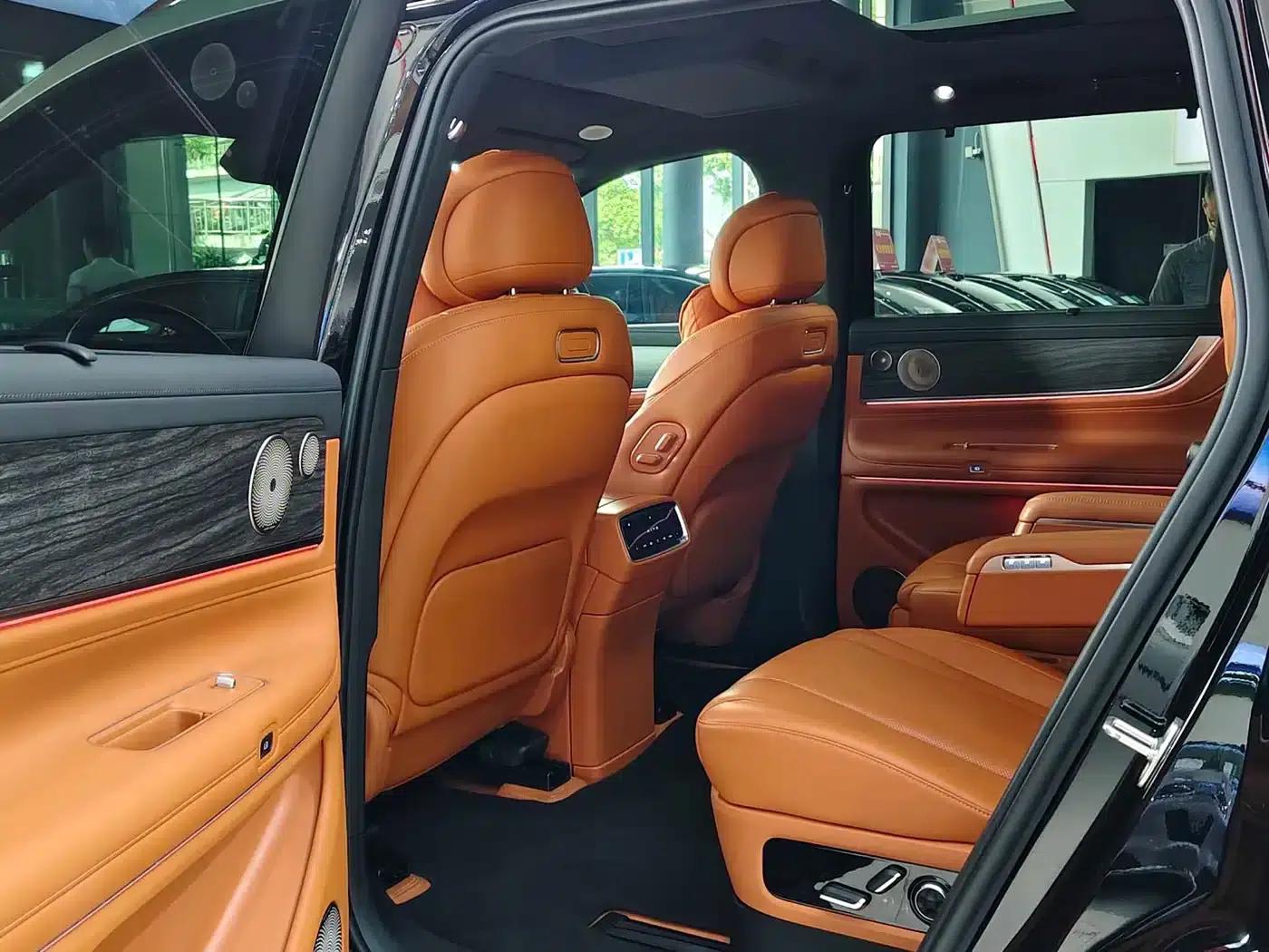 Wenjie M9 2024 Range Extended Max Edition 42kWh 6-Seater — миниатюра 5