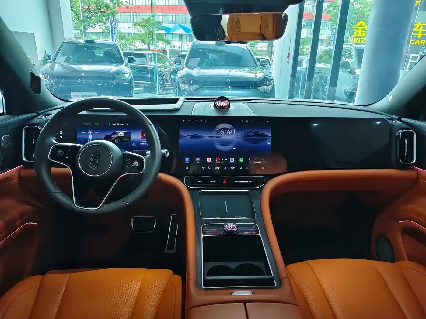 Wenjie M9 2024 Range Extended Max Edition 42kWh 6-Seater — миниатюра 10
