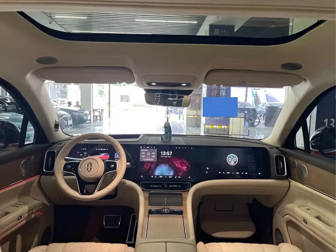 Wenjie M9 2024 Range Extended Ultra Edition 52kWh 6-Seater — миниатюра 12