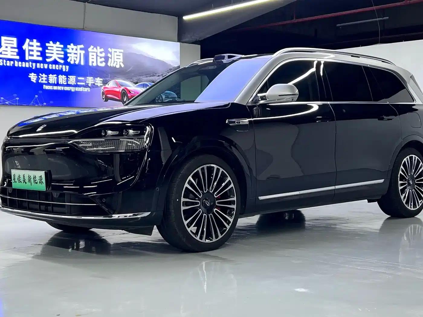 Wenjie M9 2024 Range Extended Max Edition 42kWh 6-Seater — миниатюра 1