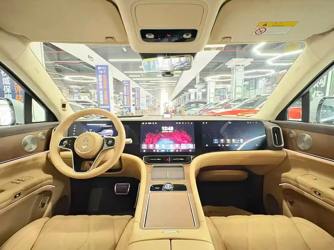 Wenjie M9 2025 Ultra Extended Range Edition 52kWh 6-Seat Version (192-line LiDAR) — миниатюра 14