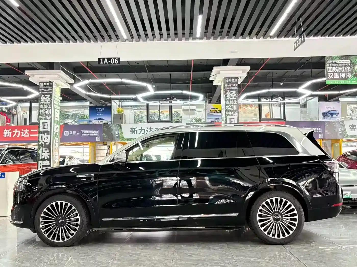 Wenjie M9 2025 Ultra Extended Range Edition 52kWh 6-Seat Version (192-line LiDAR) — миниатюра 3