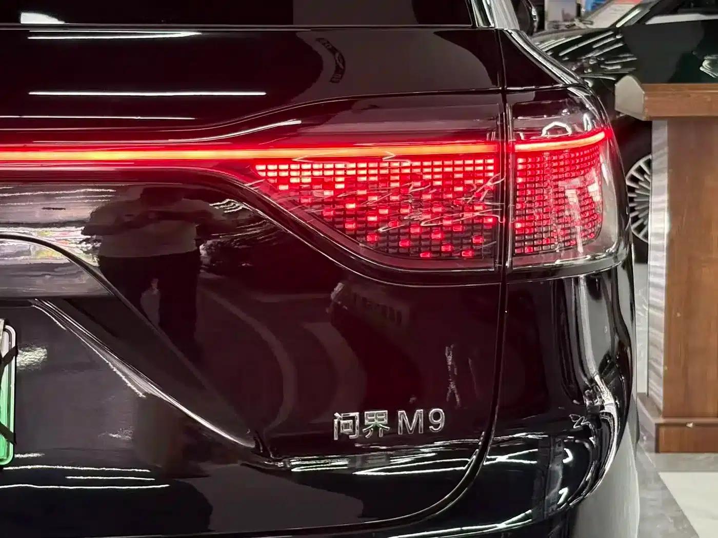 Wenjie M9 2025 Ultra Extended Range Edition 52kWh 6-Seat Version (192-line LiDAR) — миниатюра 7