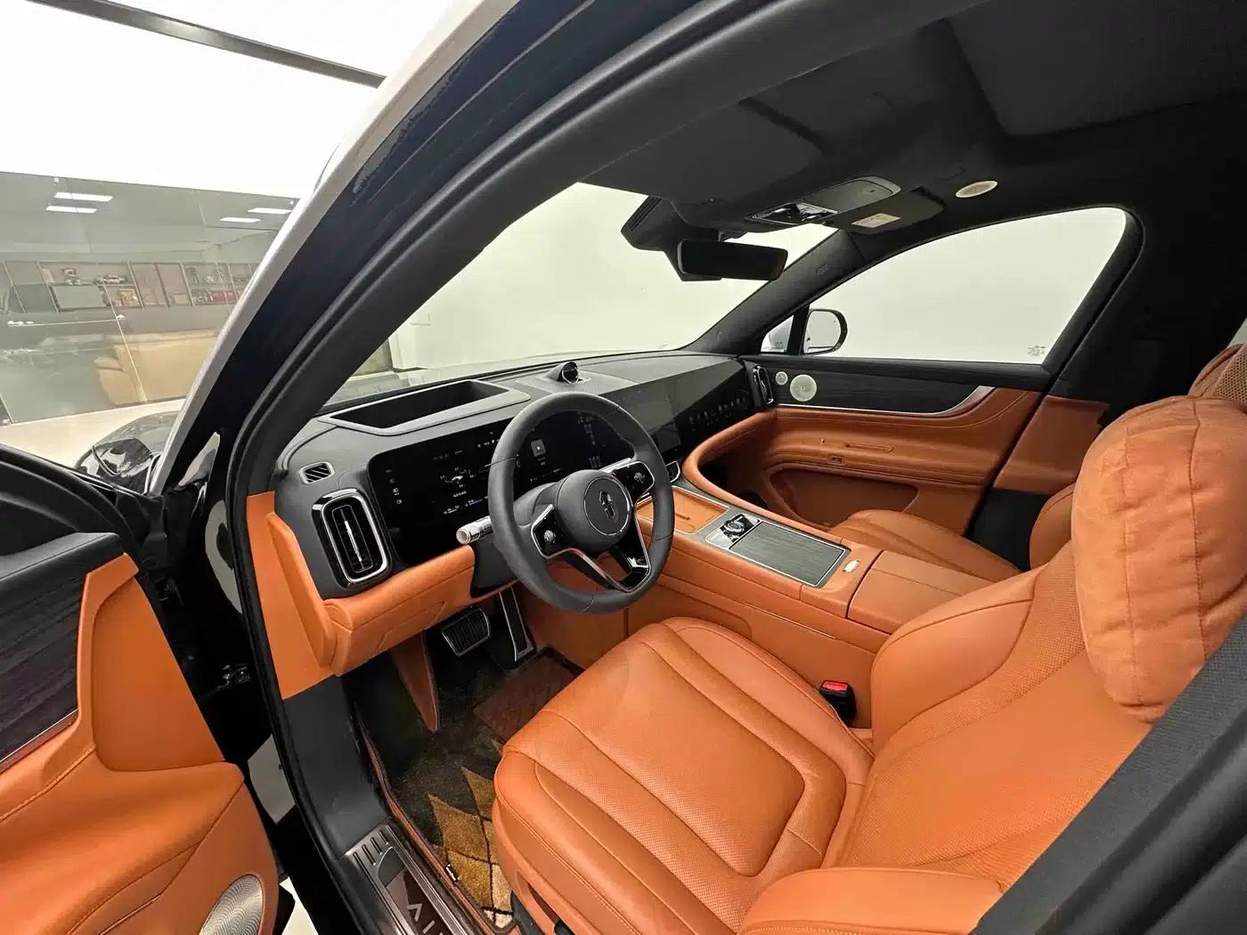 Wenjie M9 2024 Range Extended Max Edition 42kWh 6-Seater — миниатюра 26