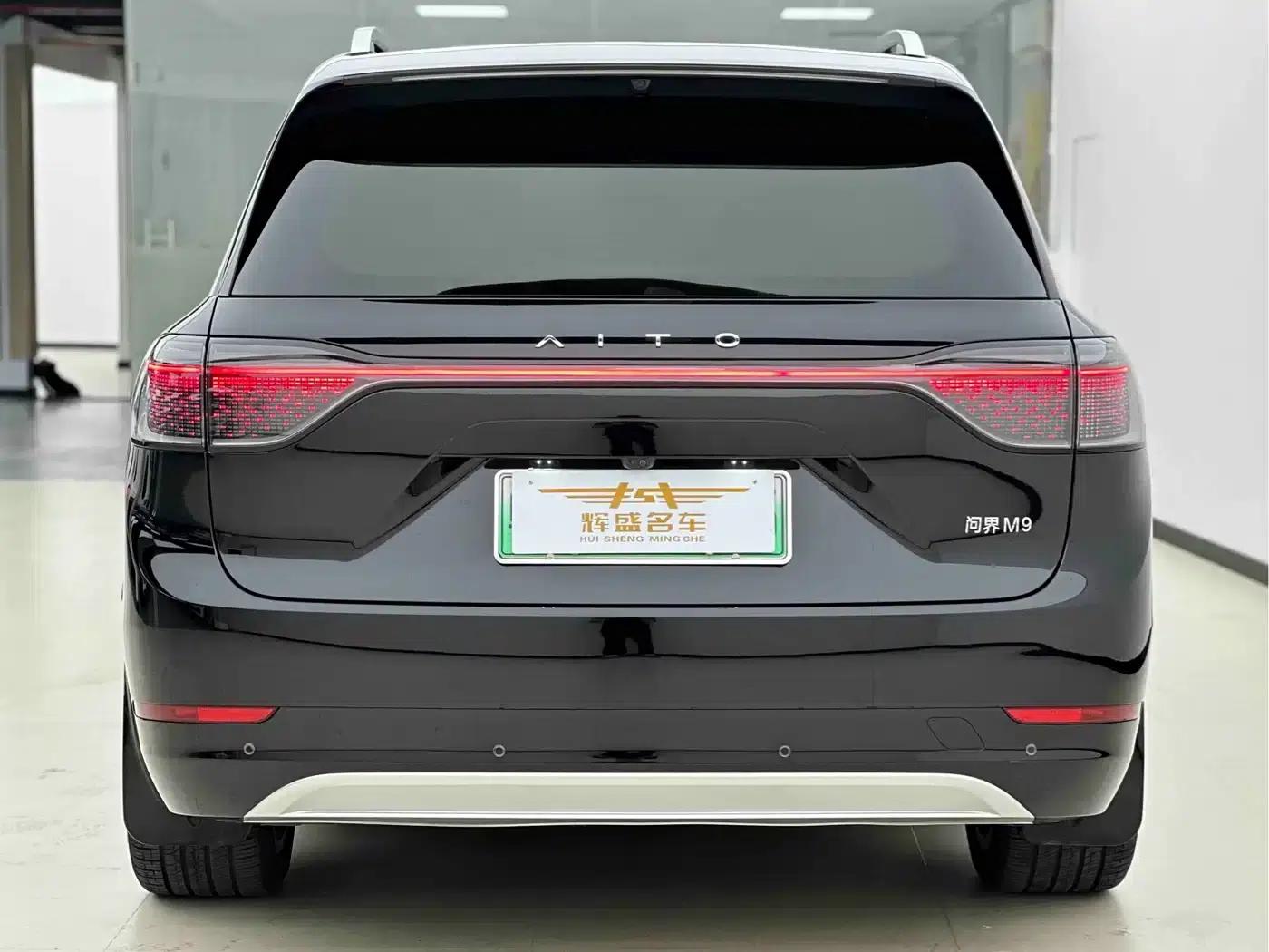 Wenjie M9 2024 Range Extended Max Edition 42kWh 6-Seater — миниатюра 4