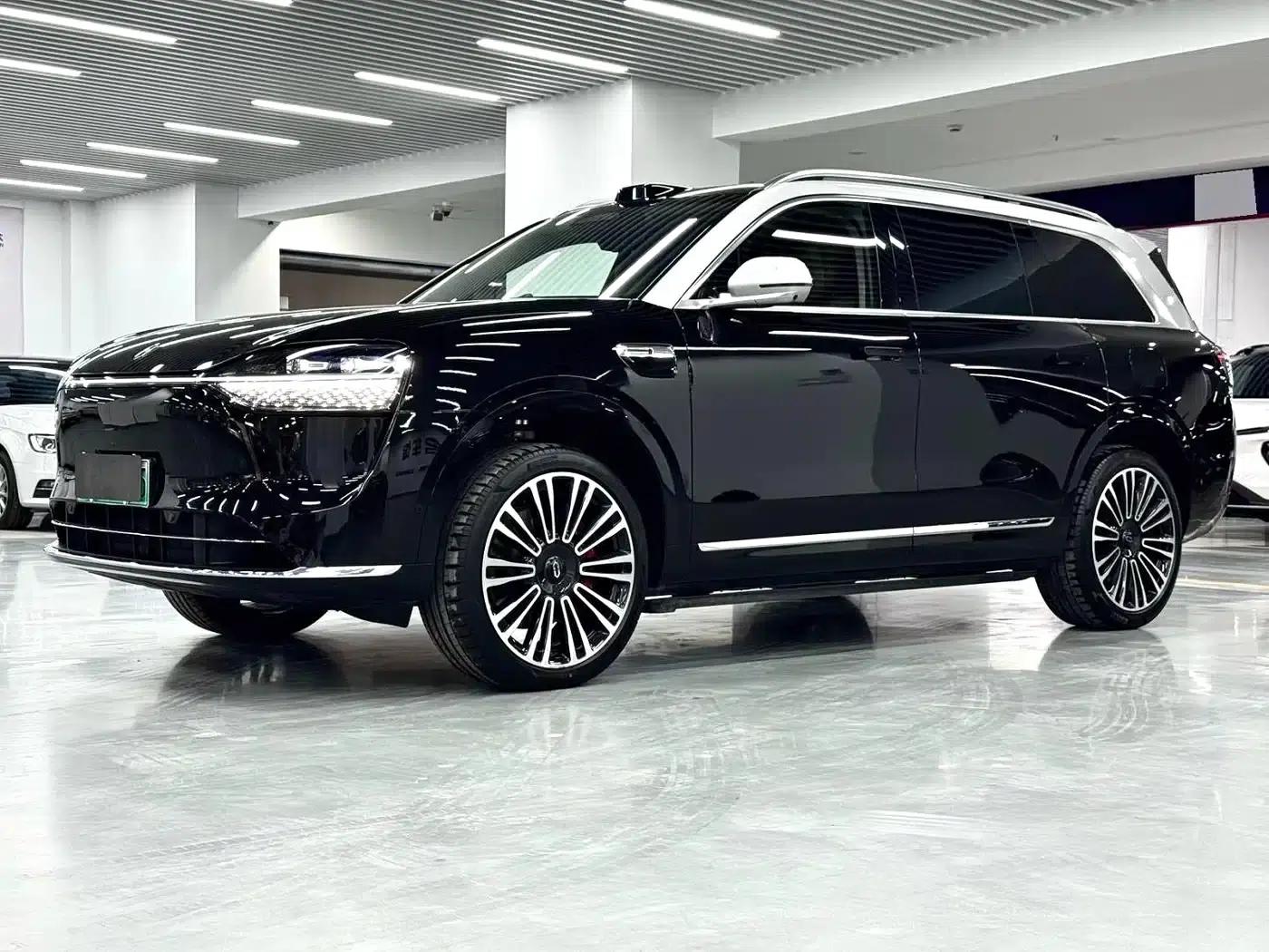 Wenjie M9 2025 Ultra Extended Range Edition 52kWh 4-Seat Version (192-line LiDAR) — миниатюра 1