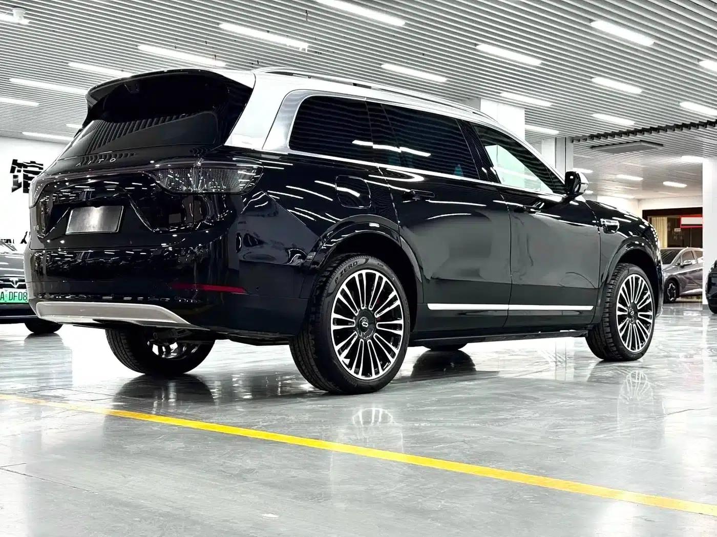 Wenjie M9 2025 Ultra Extended Range Edition 52kWh 4-Seat Version (192-line LiDAR) — миниатюра 9