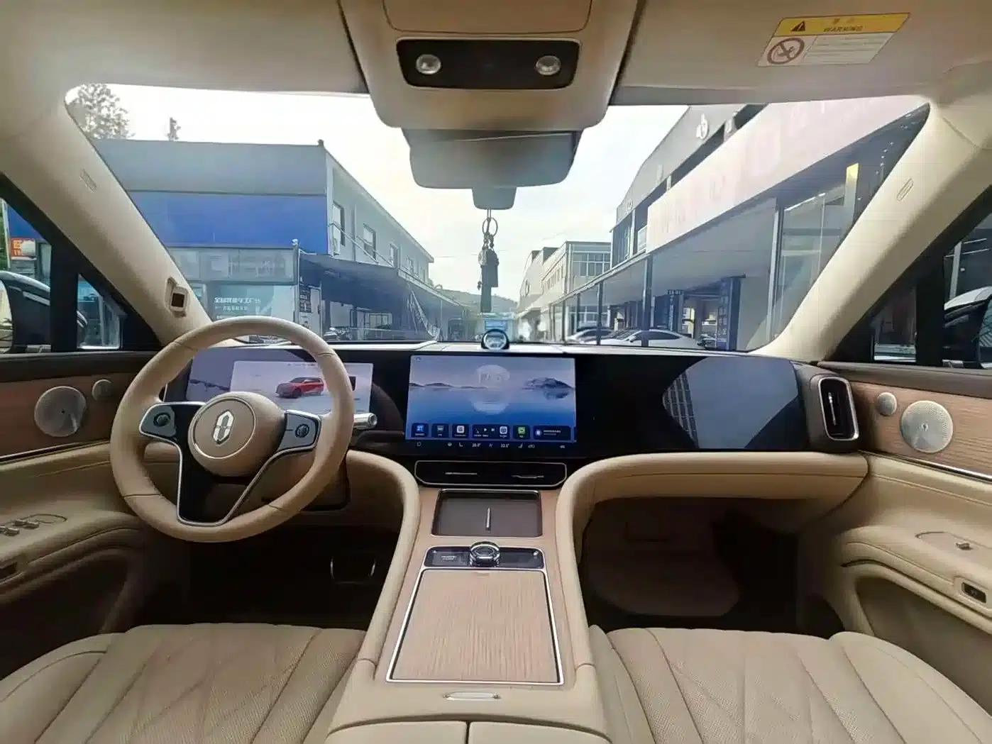 Wenjie M9 2024 Range Extended Ultra Edition 42kWh 6-Seater — миниатюра 11