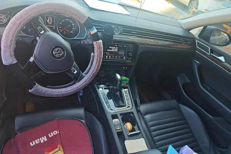 2018 Volkswagen Magotan Facelift 330TSI DSG Luxury Model — миниатюра 15