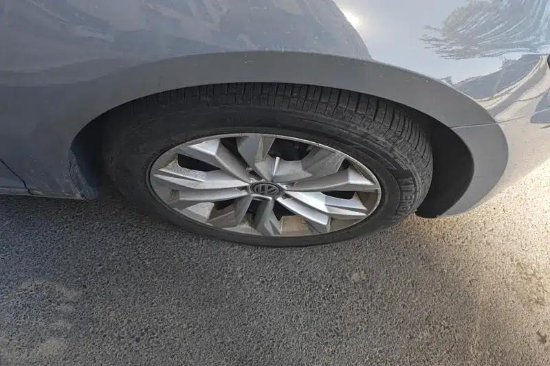 2018 Volkswagen Magotan Facelift 330TSI DSG Luxury Model — миниатюра 9