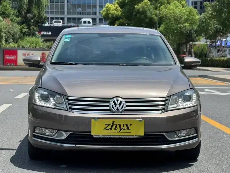 2012 Volkswagen Passat 1.8TSI Luxury — миниатюра 2