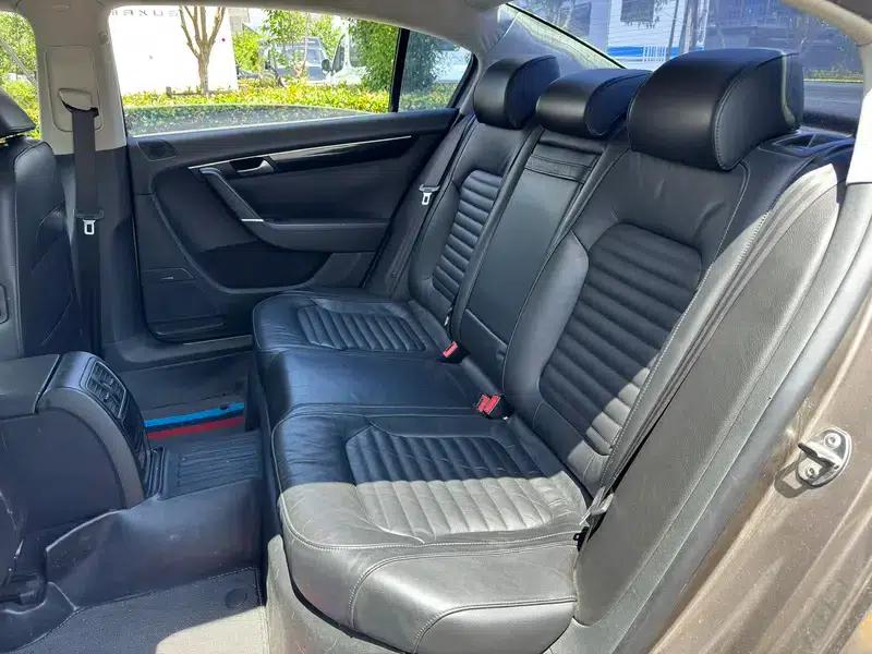2012 Volkswagen Passat 1.8TSI Luxury — миниатюра 11
