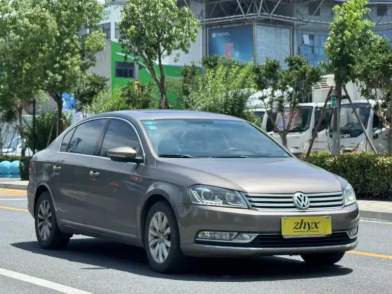 2012 Volkswagen Passat 1.8TSI Luxury — миниатюра 3