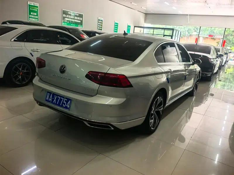 Volkswagen Passat 2021 330TSI DSG 30th Anniversary Edition — миниатюра 5