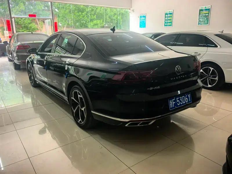 Volkswagen Magotan 2023 2 Millionth Unit Commemorative Edition 330TSI DSG Luxury — миниатюра 4