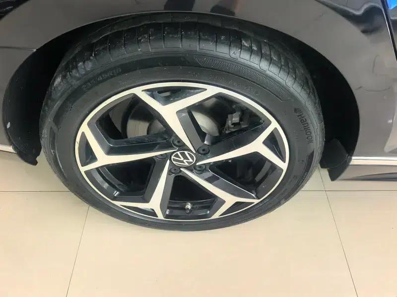 Volkswagen Magotan 2023 2 Millionth Unit Commemorative Edition 330TSI DSG Luxury — миниатюра 7