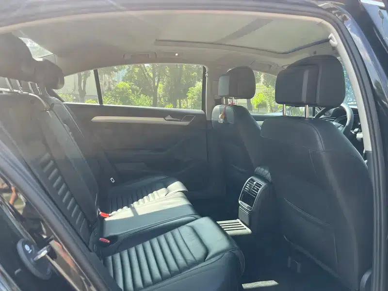 2017 Volkswagen Magotan 330TSI DSG Leading Edition — миниатюра 14