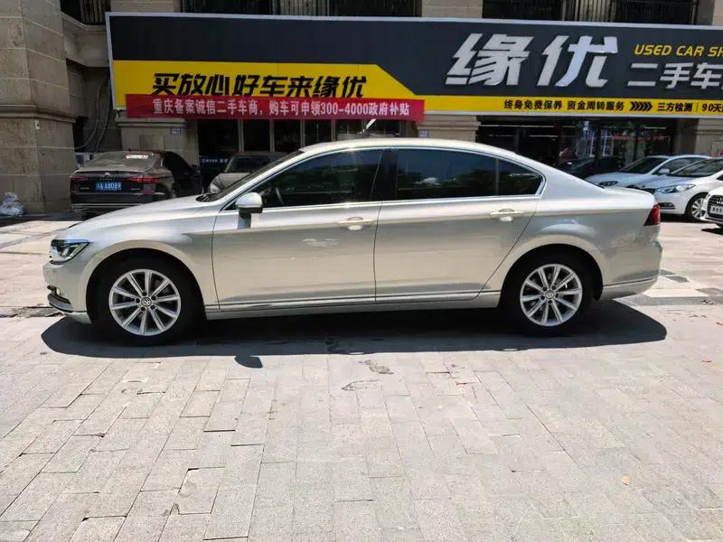 2019 Volkswagen Magotan 330TSI DSG Leading Edition (China VI Emission Standard) — миниатюра 3