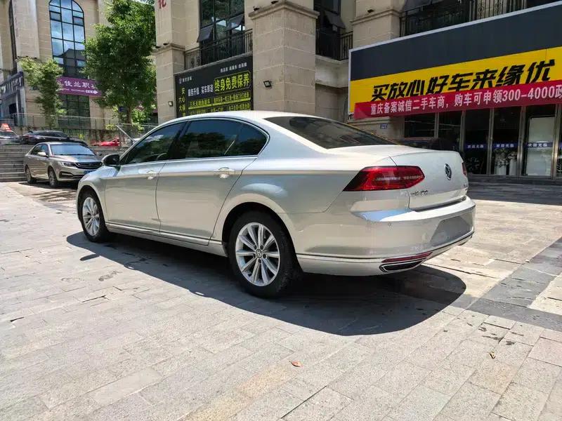 2019 Volkswagen Magotan 330TSI DSG Leading Edition (China VI Emission Standard) — миниатюра 4