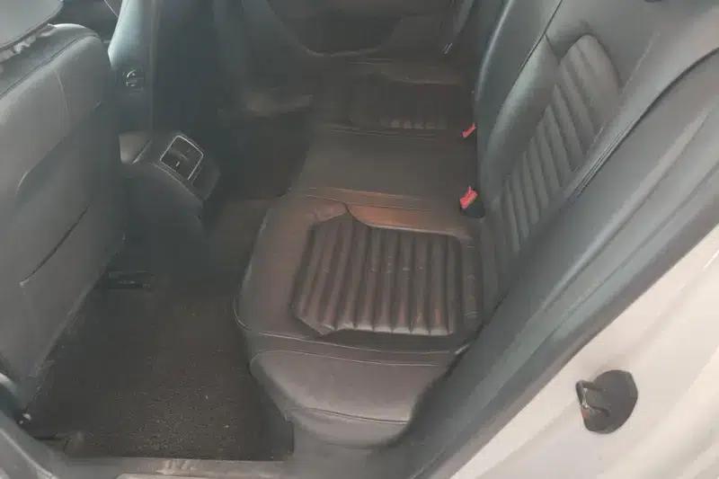 2013 Volkswagen Passat 1.8TSI Luxury — миниатюра 16
