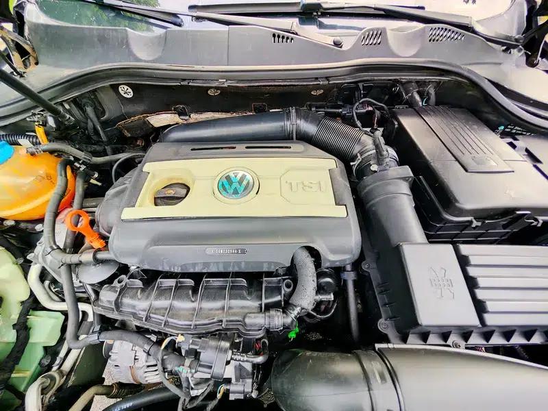 2013 Volkswagen Passat 2.0TSI Premium — миниатюра 9