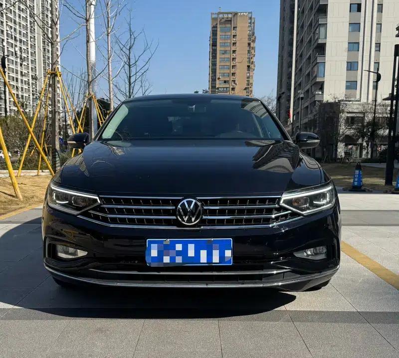 Volkswagen Passat 2021 330TSI DSG 30th Anniversary Edition — миниатюра 2