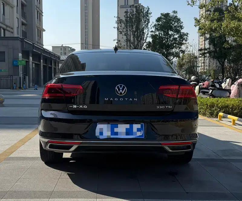 Volkswagen Passat 2021 330TSI DSG 30th Anniversary Edition — миниатюра 5