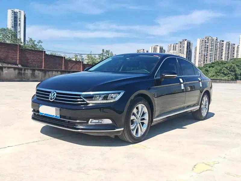 2018 Volkswagen Magotan 330TSI DSG Luxury — миниатюра 1