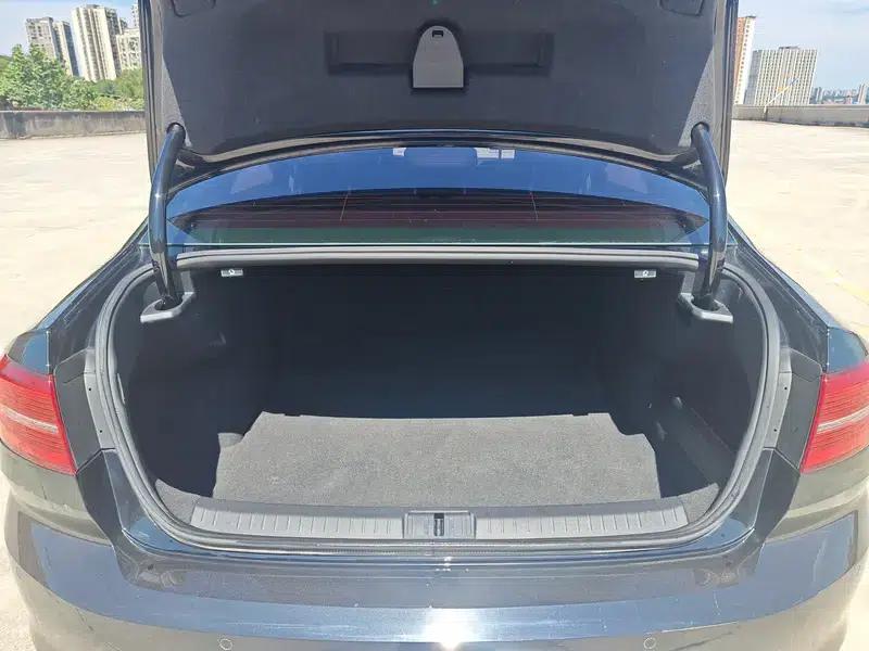 2018 Volkswagen Magotan 330TSI DSG Luxury — миниатюра 26