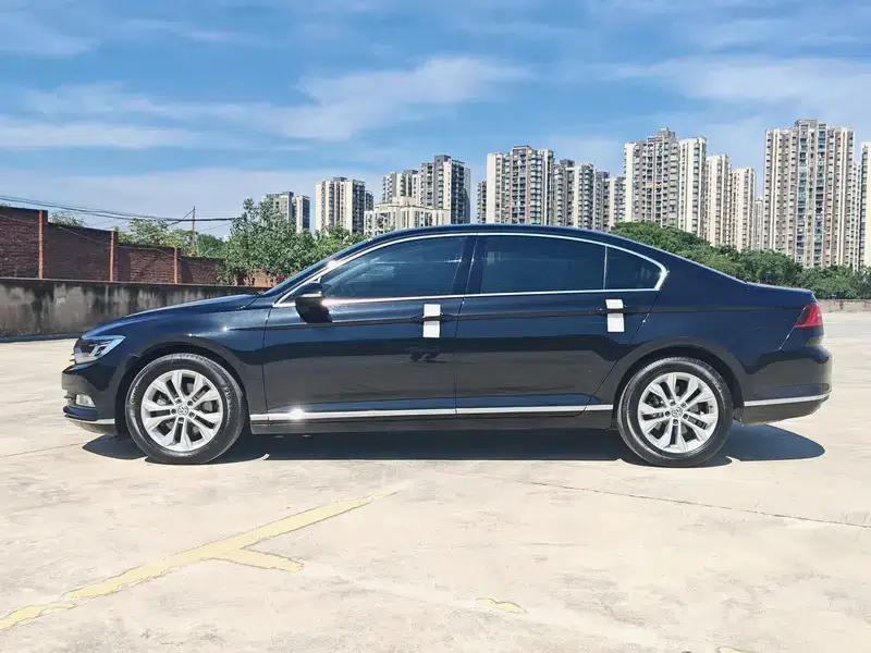 2018 Volkswagen Magotan 330TSI DSG Luxury — миниатюра 4