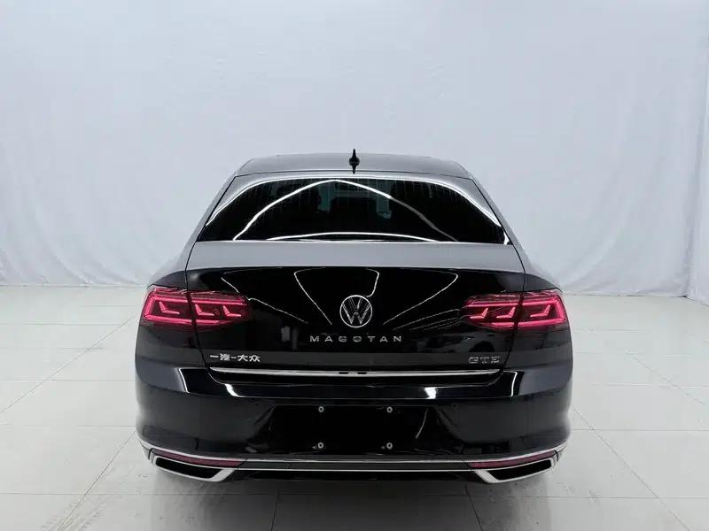 2022 Volkswagen Magotan PHEV Luxury Edition — миниатюра 5