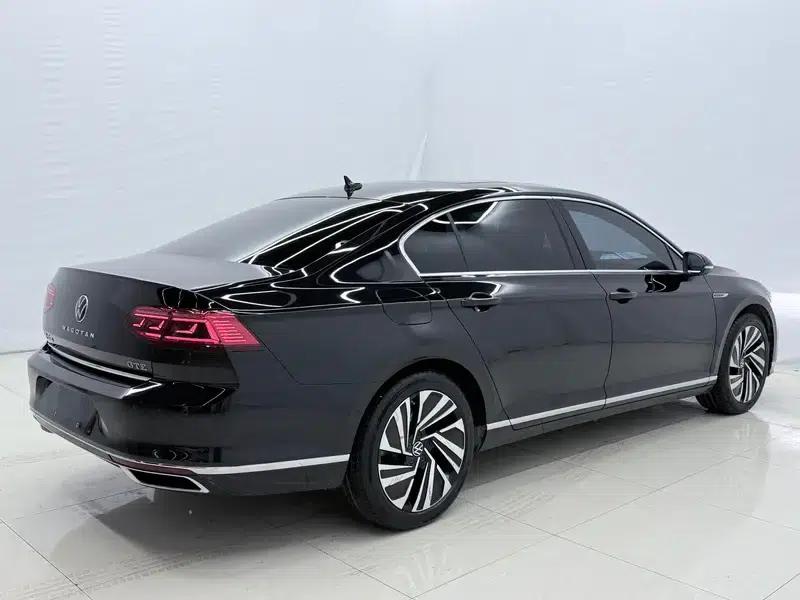 2022 Volkswagen Magotan PHEV Luxury Edition — миниатюра 6