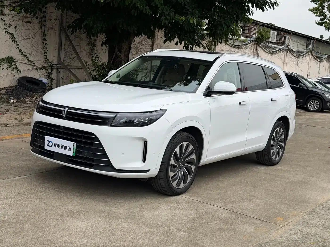 Wenjie M7 2022 1.5T AWD Luxury Edition — миниатюра 1